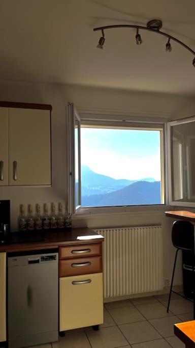 Superbe 2 Avec Vue Sur La Et La Montagne *