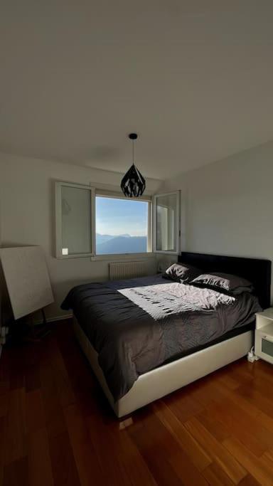 Appartement Superbe 2 Avec Vue Sur La Et La Montagne Marseille